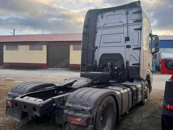 Седельный тягач SHACMAN X6000 4X2 (SX4188YY381) 2026 года новый фото 6