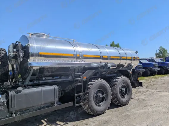 Бортовой Водовоз АЦПТ-9,5 на шасси Урал NEXT 4320-72Е5 (нержавеющая сталь) 2026 года новый фото 4