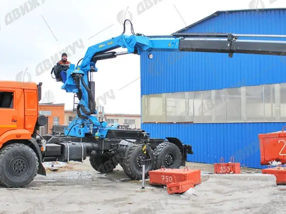 Седельный тягач КАМАЗ 43118-3078-50 с КМУ ИМ-240 2026 года новый фото 2