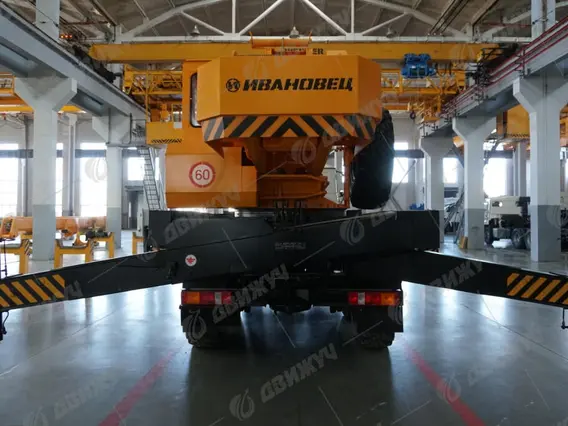 Автокран Ивановец КС-35714 на шасси УРАЛ-5557 2026 года новый фото 3