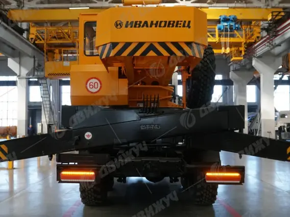 Автокран Ивановец 35714К-2 на шасси КАМАЗ-43118 2026 года новый фото 10