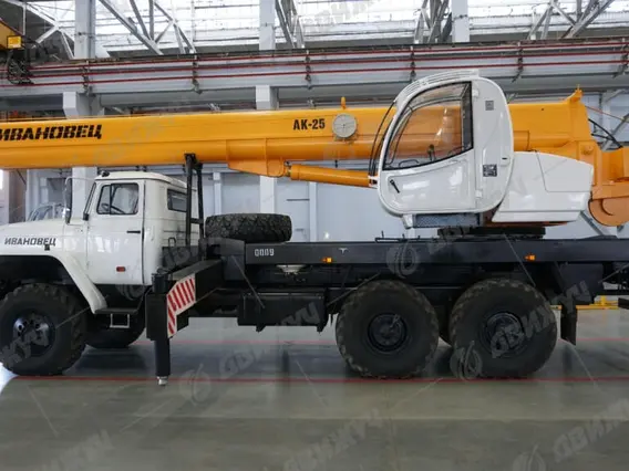 Автокран Ивановец КС-45717-1Р на шасси УРАЛ-4320 2026 года новый фото 4