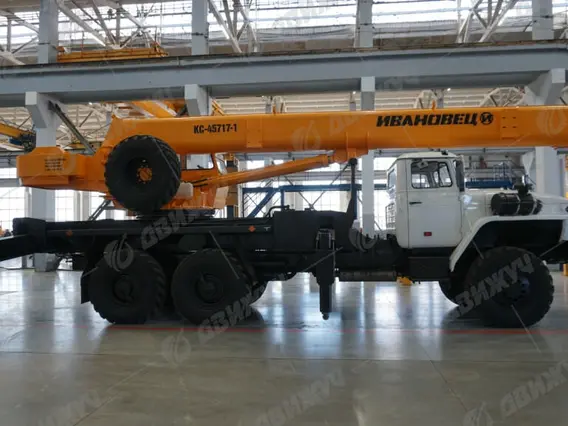 Автокран Ивановец КС-45717-1 на шасси УРАЛ-4320 2026 года новый фото 3