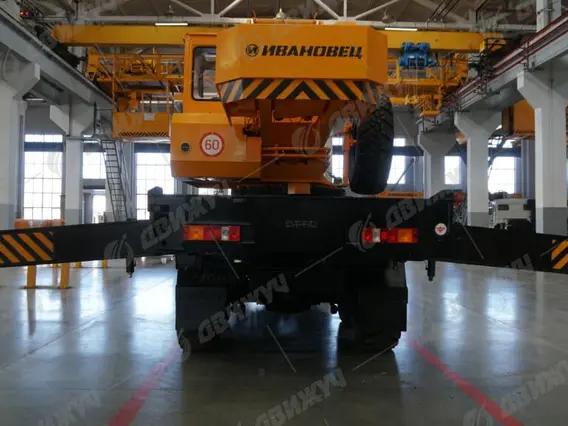Автокран Ивановец КС-45717-1 на шасси УРАЛ-4320 2026 года новый фото 7