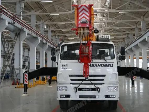 Автокран Ивановец КС-55744 на шасси КАМАЗ-53605 2026 года новый фото 2