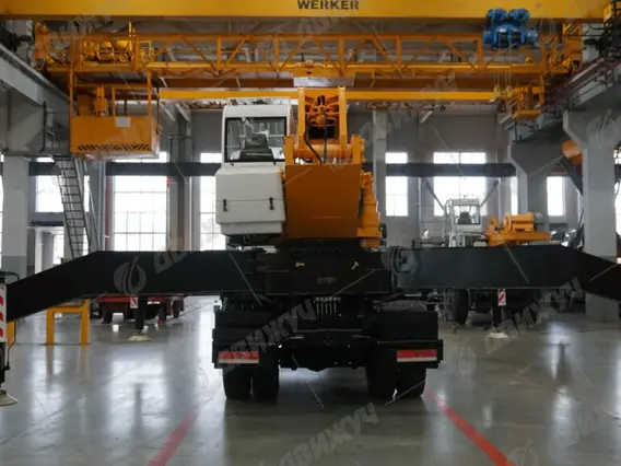 Автокран Ивановец КС-55744 на шасси КАМАЗ-53605 2026 года новый фото 5