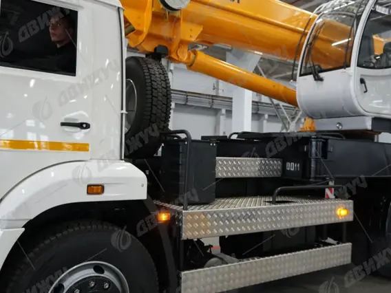 Автокран Ивановец КС-55744 на шасси КАМАЗ-53605 2026 года новый фото 10