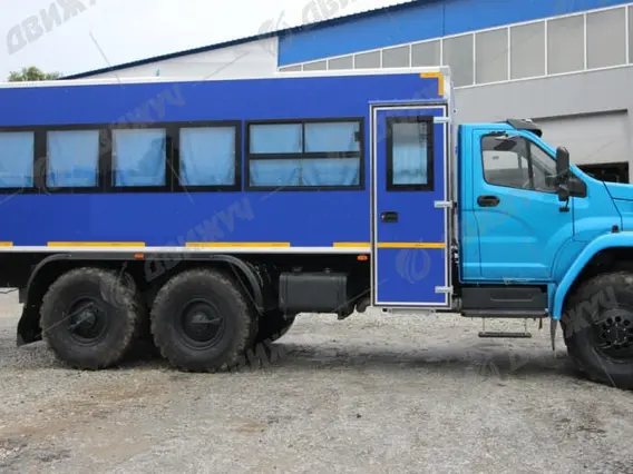 Вахтовый автобус на шасси Урал NEXT4320-6952-72 (Е5) Г38, 28 мест 2026 года новый фото 2
