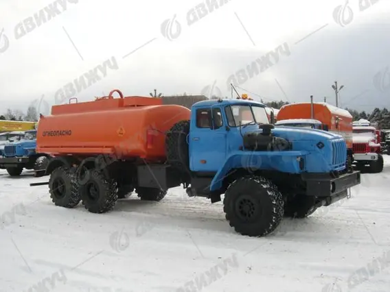Бензовоз АЦ-10 Урал 4320 2026 года новый