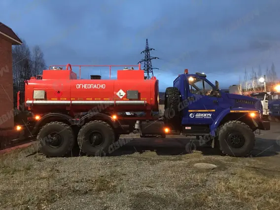 Бензовоз АЦ-10 Урал NEXT 4320 2026 года новый фото 2