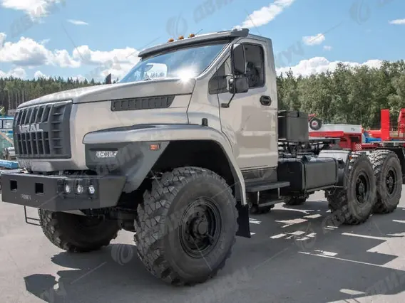 Седельный тягач на шасси Урал Next 4320-72Е5 2026 года новый