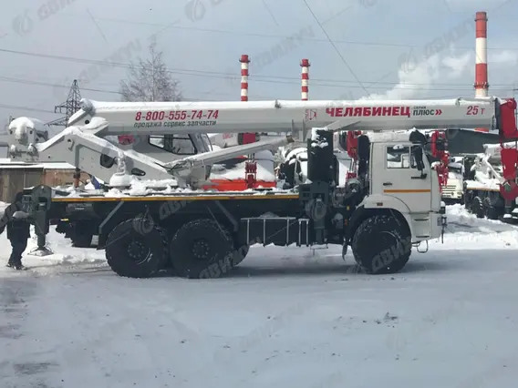 Автокран Челябинец КС-55732 на шасси КамАЗ 43118-50 г/п 25 т 2026 года новый фото 3