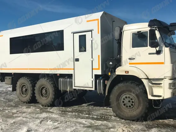 Вахтовый автобус шасси КамАЗ 43118-50 (6х6), 22 места 2026 года новый фото 2