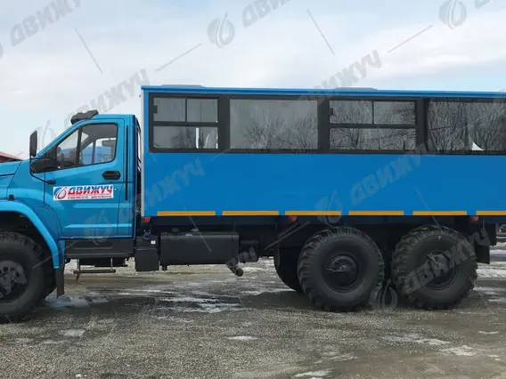 Вахтовый автобус на шасси Урал NEXT 3255-5013-71Е5 2026 года новый фото 2