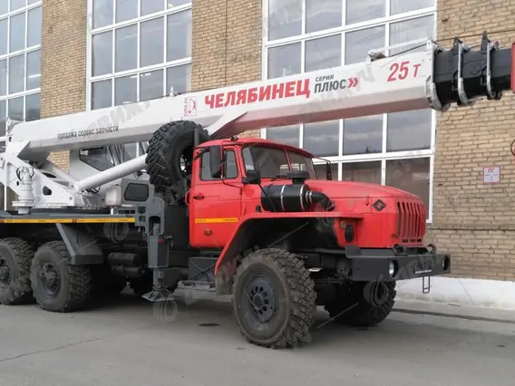 Автокран Челябинец КС-55732-28 на шасси Урал 4320 2026 года новый фото 3