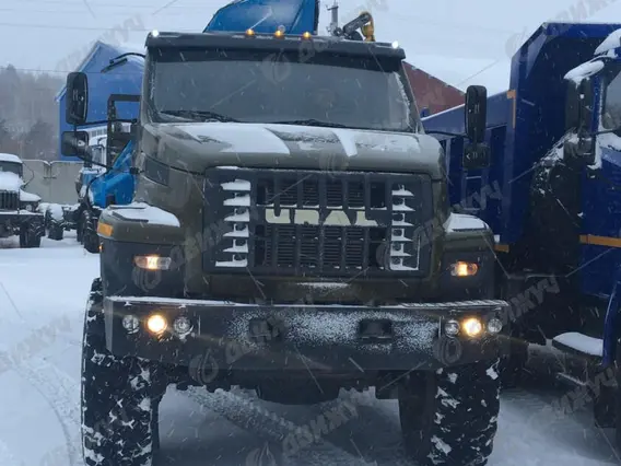 Бортовой Урал Next 4320-74 с КМУ ИМ-150 2026 года новый фото 9