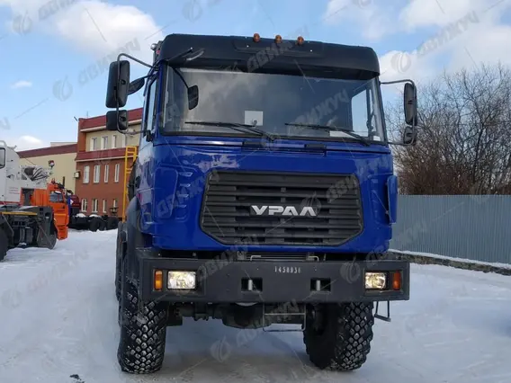 Агрегат кислотной обработки скважин СИН-32 на шасси УРАЛ 4320-80 бескапотный (50 Мпа, диаметр плунжера 100) 2026 года новый