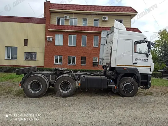 Седельный тягач МАЗ 6430C9-520-010 2026 года новый фото 2