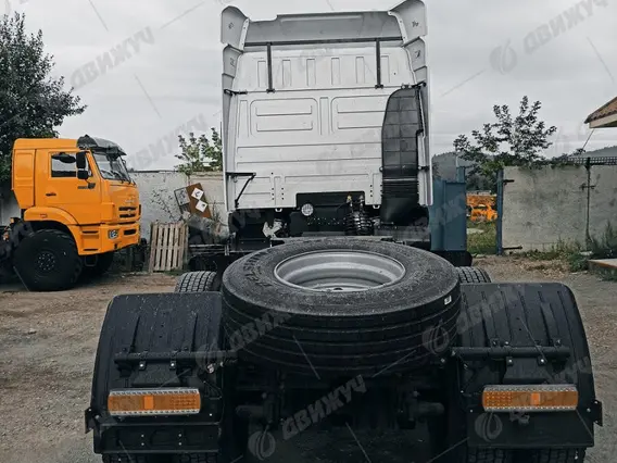 Седельный тягач МАЗ 6430C9-520-010 2026 года новый фото 9