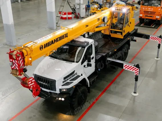 АВТОКРАН ИВАНОВЕЦ КС-45717-2М на шасси УРАЛ-4320 Next (стрела 24 м) 2026 года новый фото 10