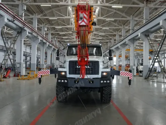 АВТОКРАН ИВАНОВЕЦ КС-45717-2Р Air на шасси УРАЛ-4320 Next 2026 года новый фото 3