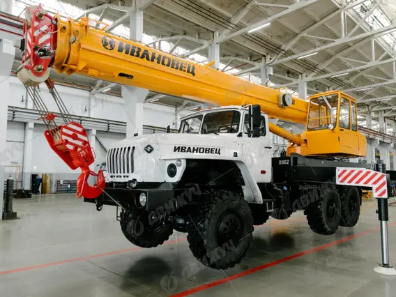 АВТОКРАН ИВАНОВЕЦ КС-45717-3В на шасси УРАЛ-5557 2026 года новый фото 10