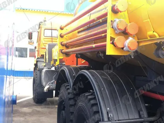 Установка насосная для кислотной обработки скважин СИН32.64 на шасси КАМАЗ 65222-53 2026 года новый фото 6