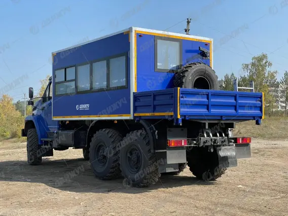 Грузопассажирская вахта на шасси Урал Next 4320-72 2026 года новый фото 2