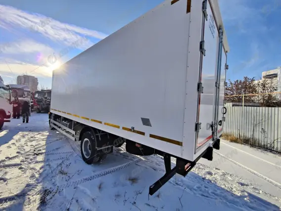 Фургон изотермический на шасси DAYUN X120 CGC1120D 2026 года новый фото 2