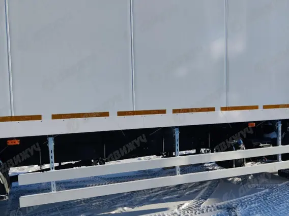Фургон изотермический на шасси DAYUN X120 CGC1120D 2026 года новый фото 5