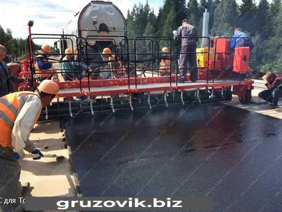 Асфальтоукладчик Hydrog RAL 7500 2018 года б/у