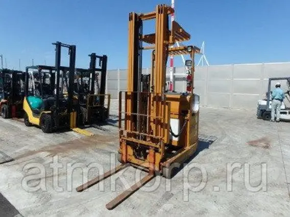 Штабелер Nichiyu Forklift  б/у