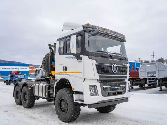 Тягач Shacman SX42586V385 2025 года новый фото 6