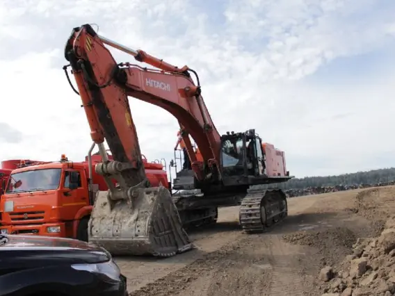 Горный экскаватор Hitachi ZX870-5G 2017 года б/у фото 3