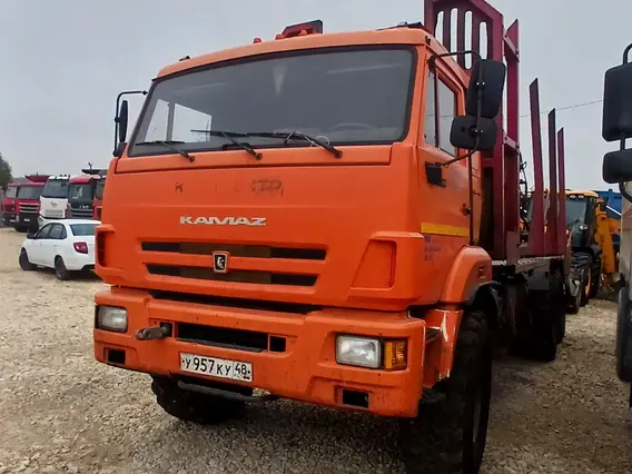 Лесовоз с КМУ Камаз 43118 2018 года б/у фото 4