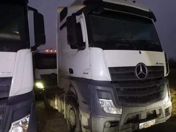 Седельный тягач Mercedes-Benz Actros 2022 года б/у
