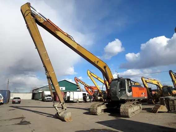 Экскаватор Hitachi ZX 270 LC-3 2008 года б/у фото 3