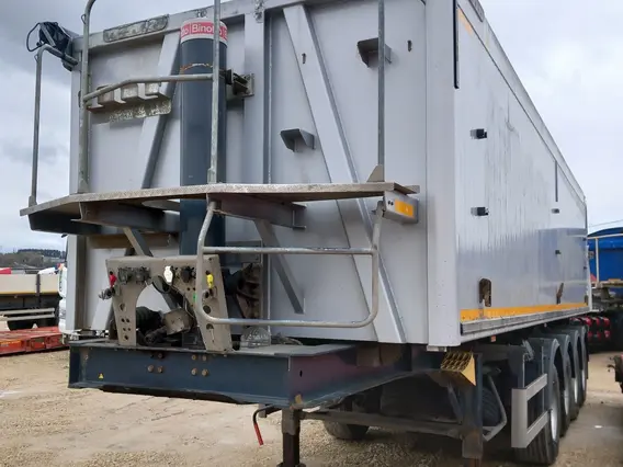 Полуприцеп самосвальный BODEX KIS 4WA1 2022 года б/у фото 4