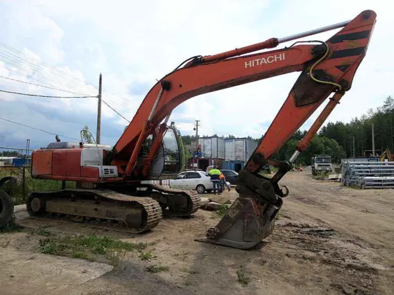 Экскаватор Hitachi EX 220 -5 2001 года б/у фото 3
