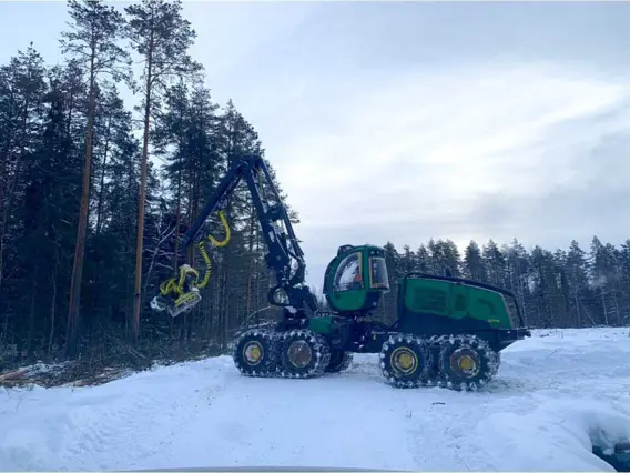 Харвестер John Deere 1270 E 2015 года б/у фото 3