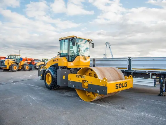 Дорожный каток SDLG RS7120 2020 года новый