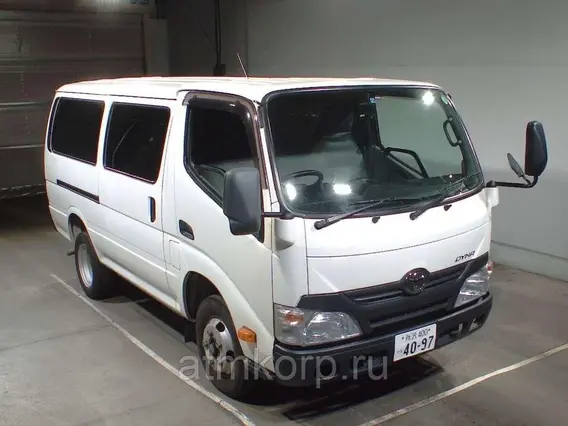 Микроавтобус Toyota Dyna  б/у