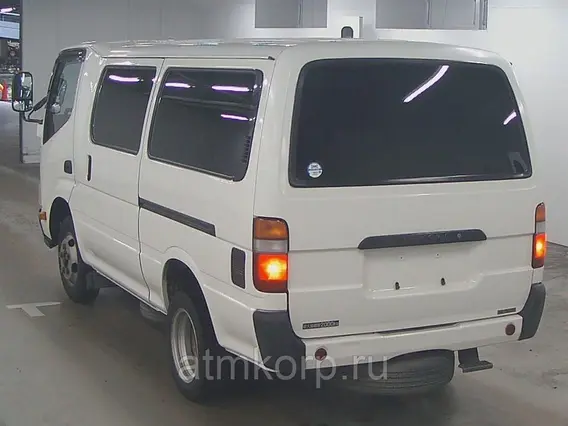 Микроавтобус Toyota Dyna б/у фото 2