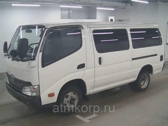Микроавтобус Toyota Dyna б/у фото 4