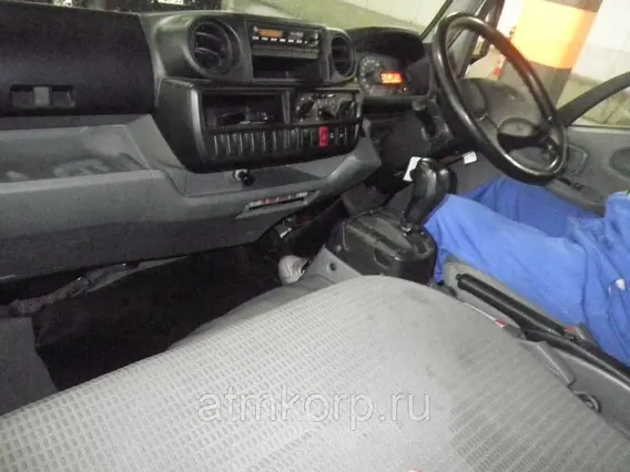 Микроавтобус Toyota Dyna б/у фото 6