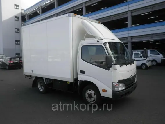 Изотермический фургон Toyota Dyna  б/у