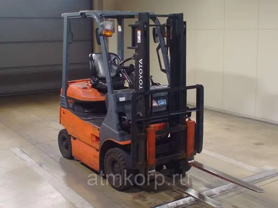 Вилочный погрузчик Toyota 7FBH10  б/у