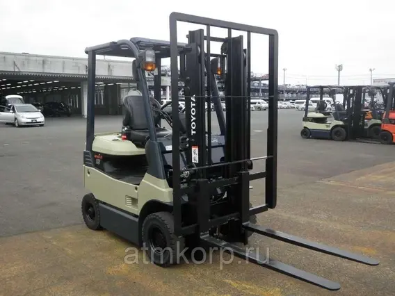 Вилочный погрузчик Toyota 7FBH15  б/у