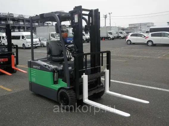 Вилочный погрузчик Toyota 7FBEL18  б/у