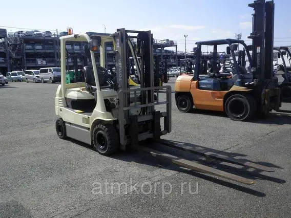 Вилочный погрузчик Toyota 7FB25  б/у